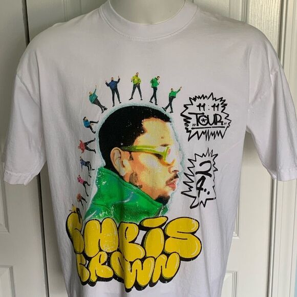 Chris Brown Concert White Tee - Picture 3 of 6